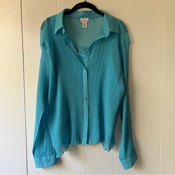 Nicola Two Piece Set - Picture 1 of 7